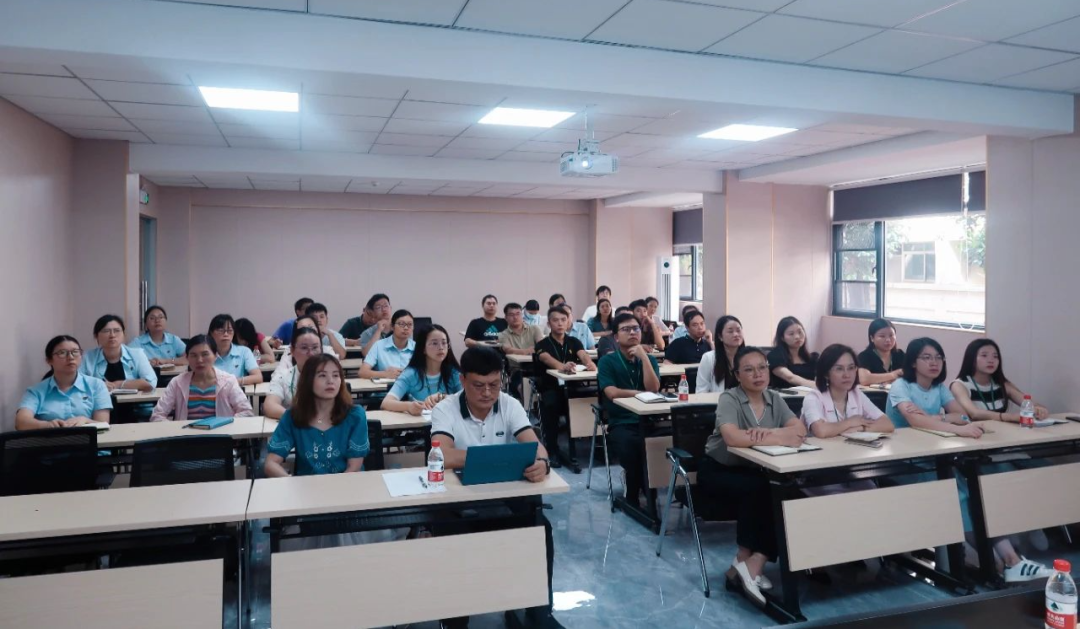 提升供應鏈管理能力 實現高效運作——依頓電子開展供應鏈管理專題培訓 